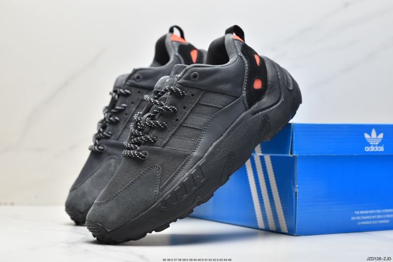 Adidas Sneakers